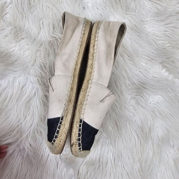 MICHAEL KORS women's Kendrick size 8 toe cap slip on Espadrilles white/black - Picture 3 of 6